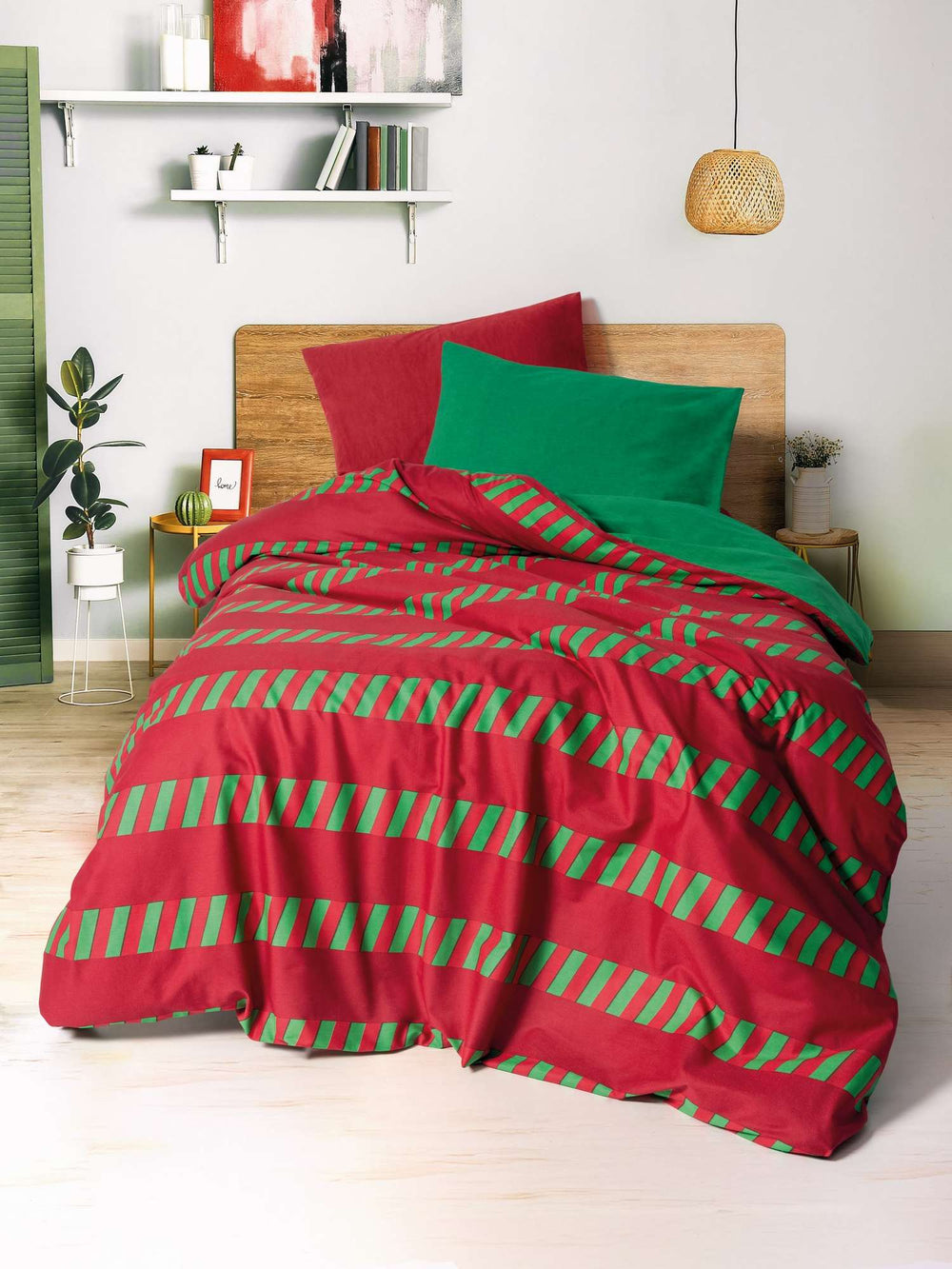 Holly - Green - Green Red