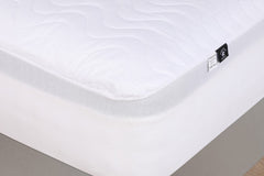 Quilted Alez (180 x 200) - White