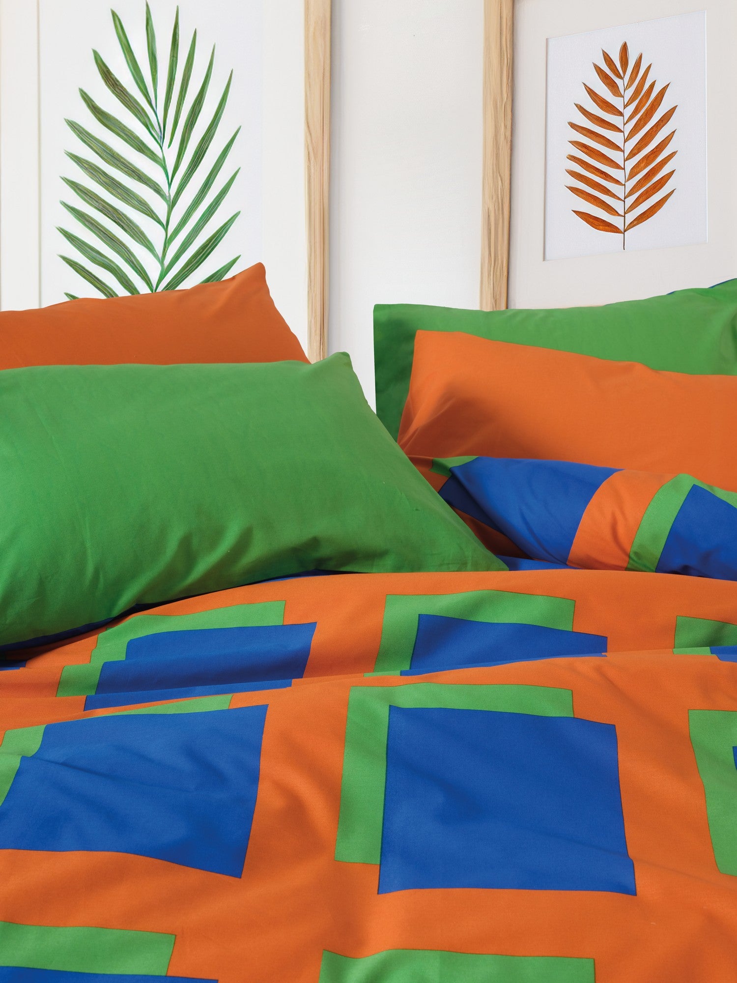 Venus - Blue - Blue Green Orange