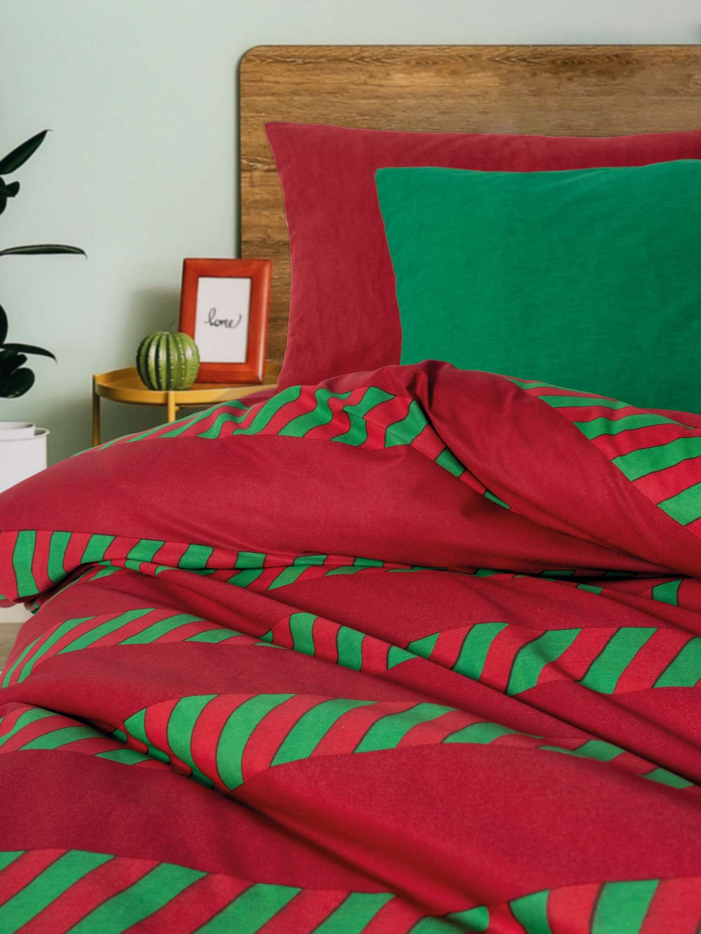 Holly - Green - Green Red