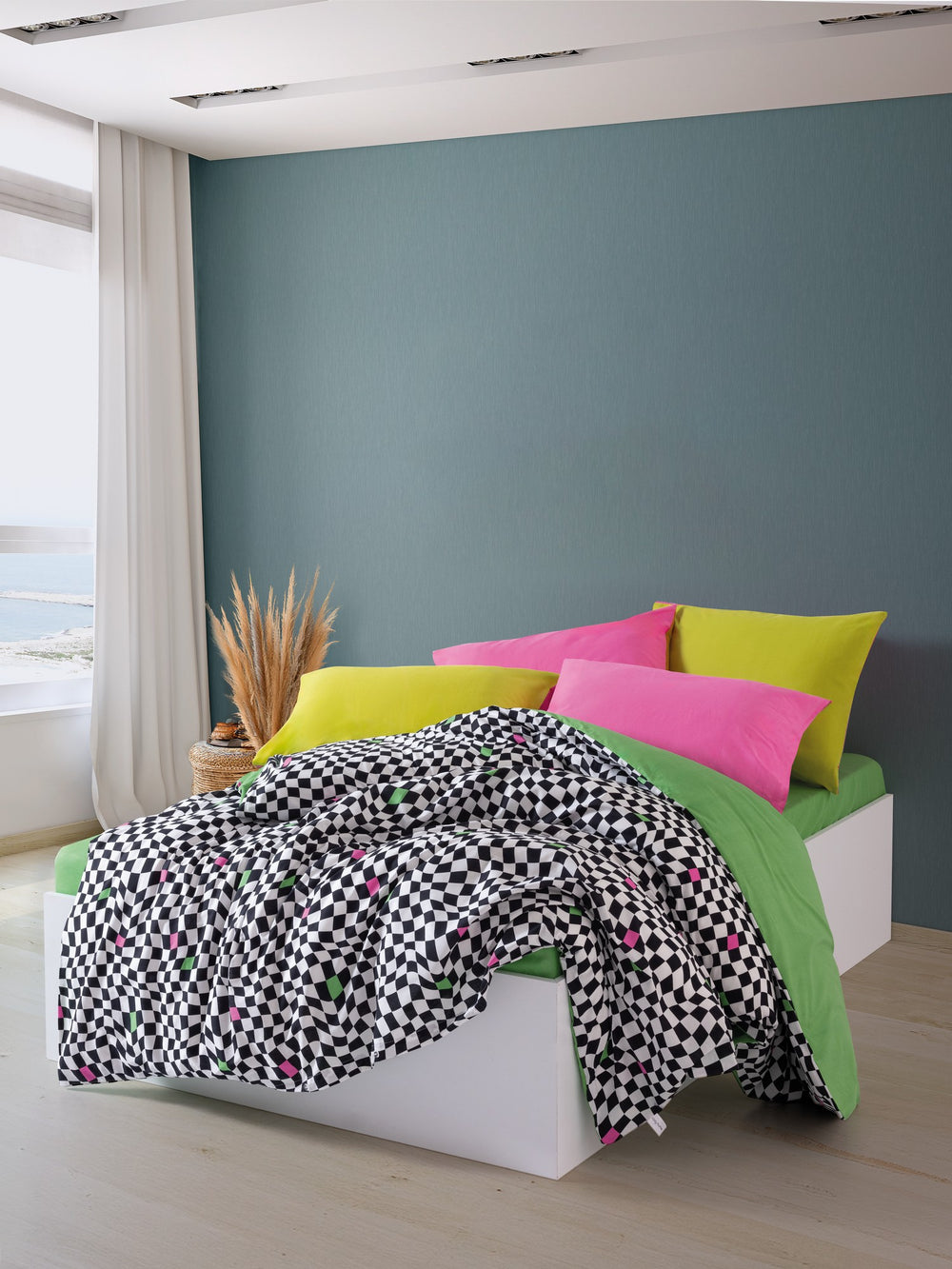 Dazzle - Green - Green White Black