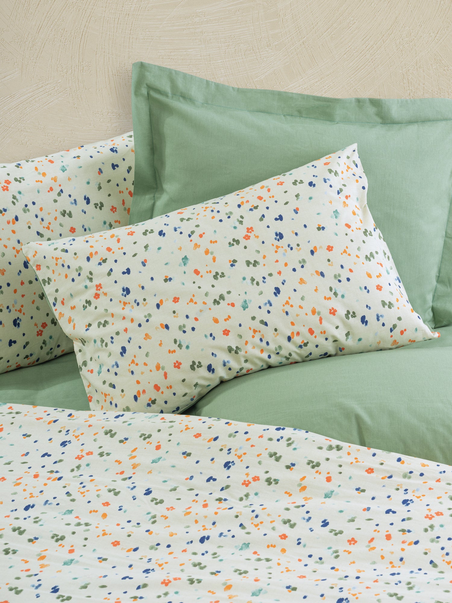 Lola - Green - Green White Orange Dark Blue