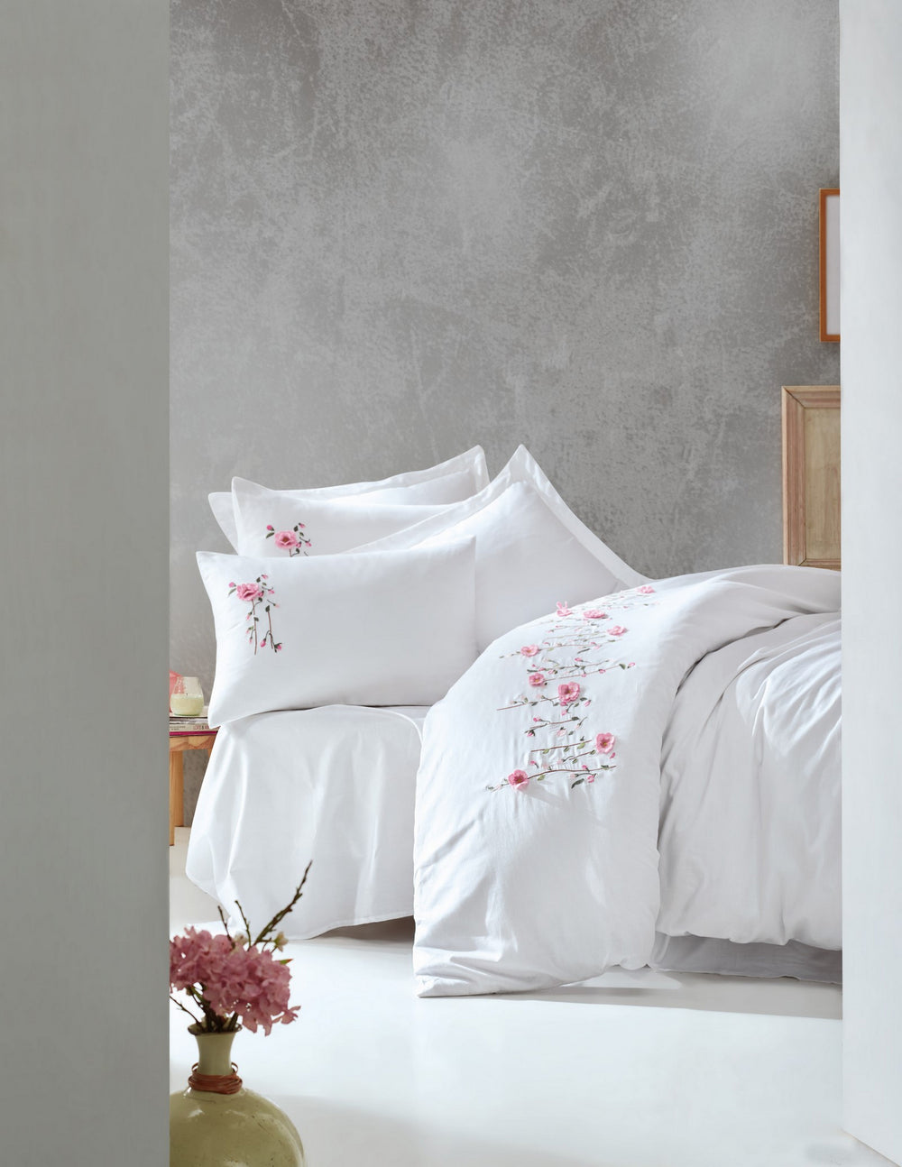 Perla - White - White Pink