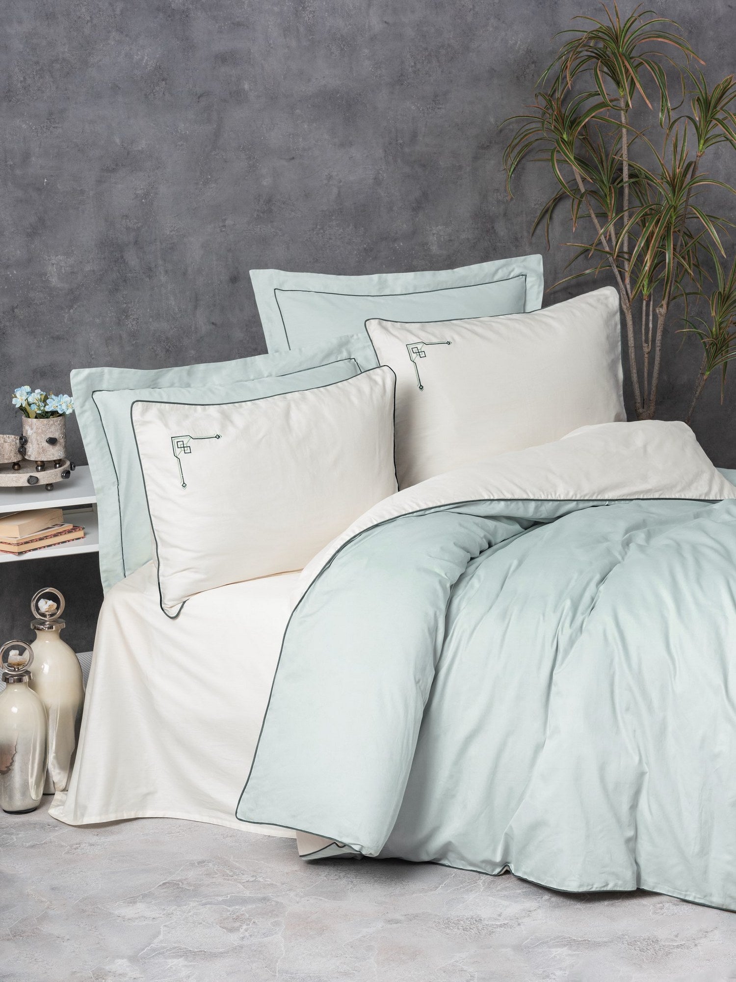 Vanko - Mint - Mint White