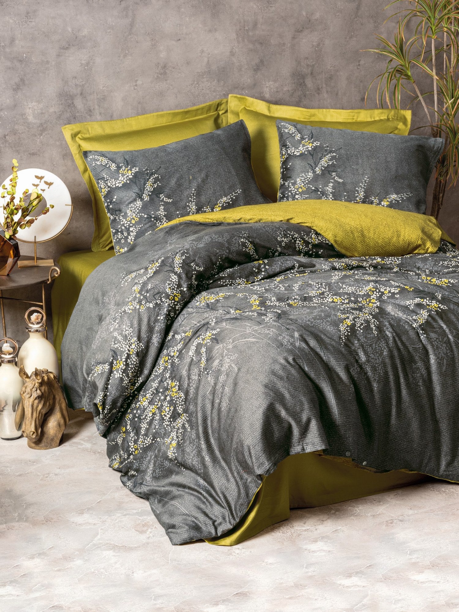 Libby - Green - Green Anthracite