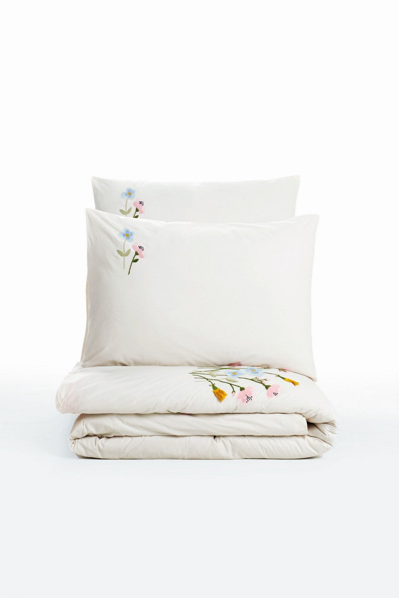 Delbin - Pink - Pink White Blue Yellow
