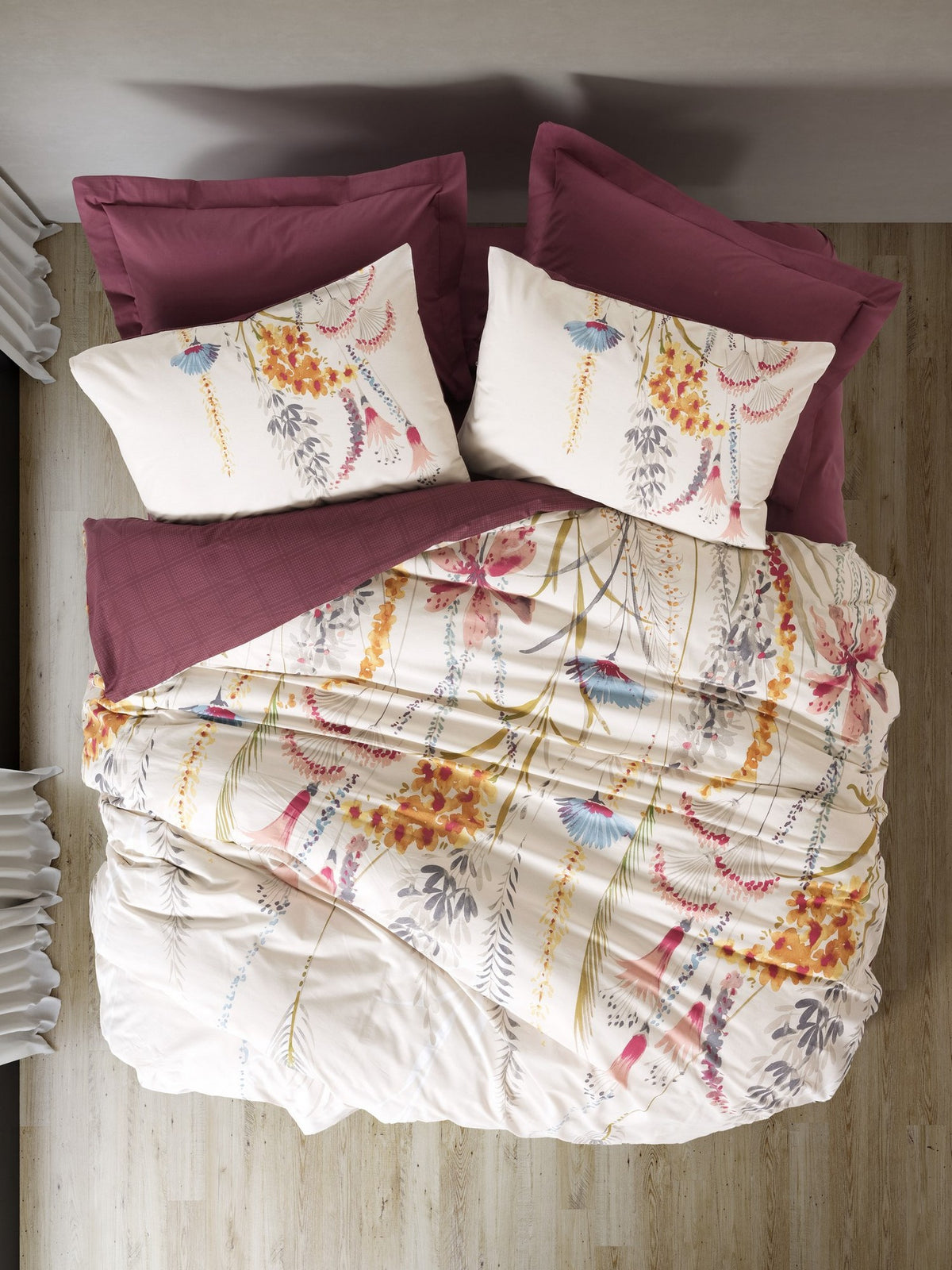 Flos - Claret Red