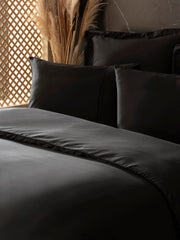 Silky - Black