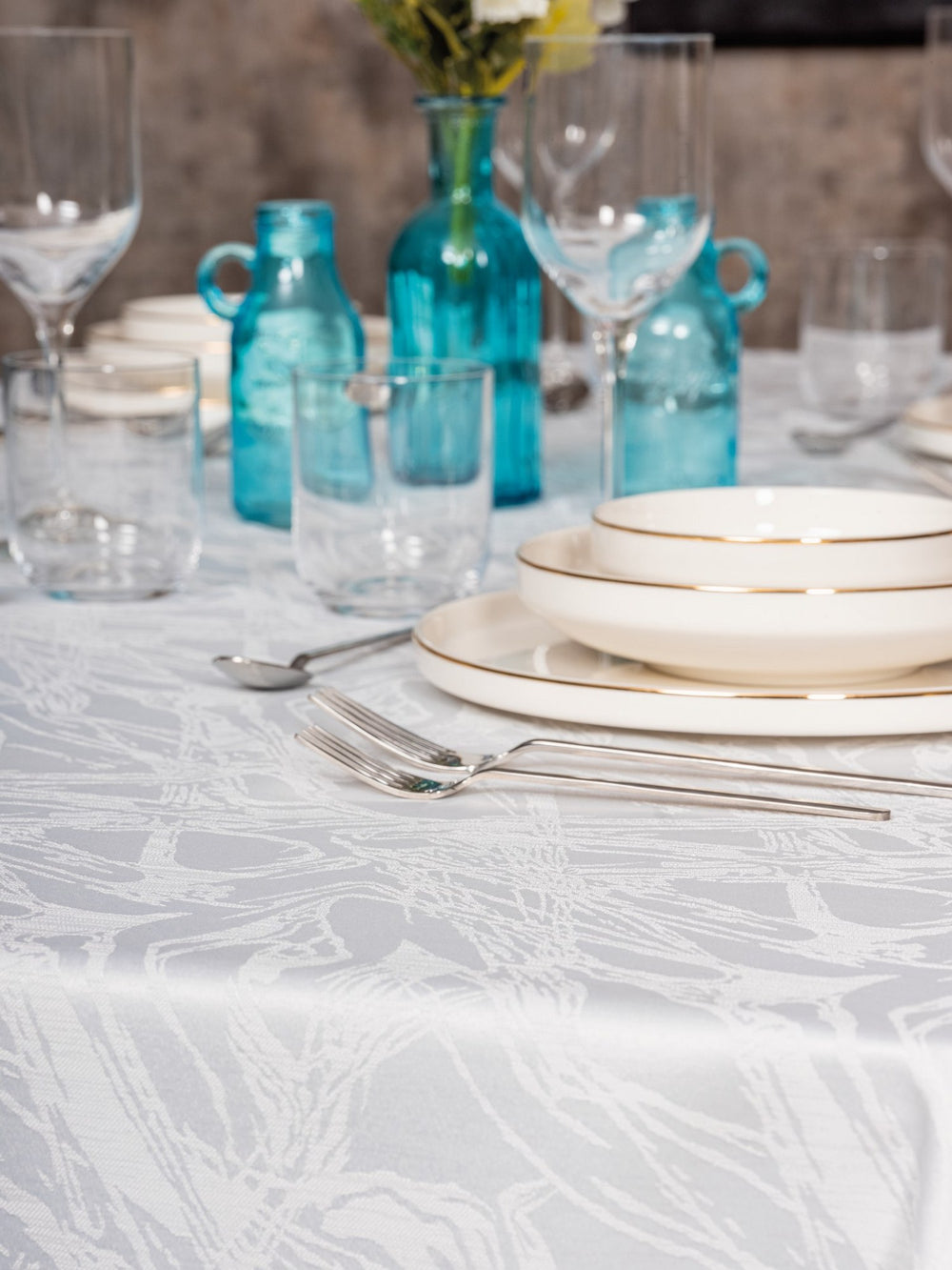 Lavinia 220 - White