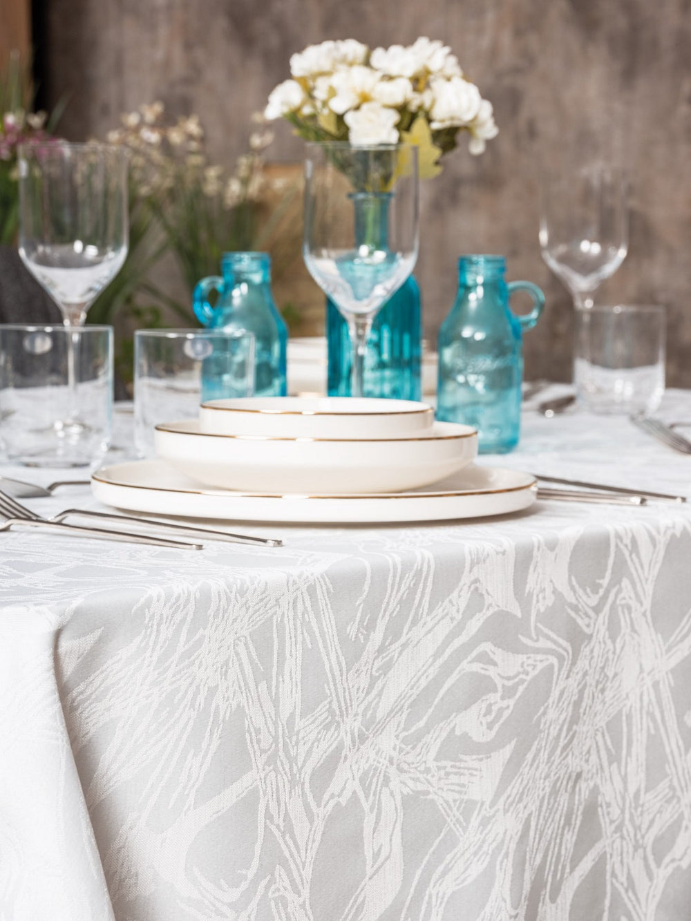 Lavinia 220 - White