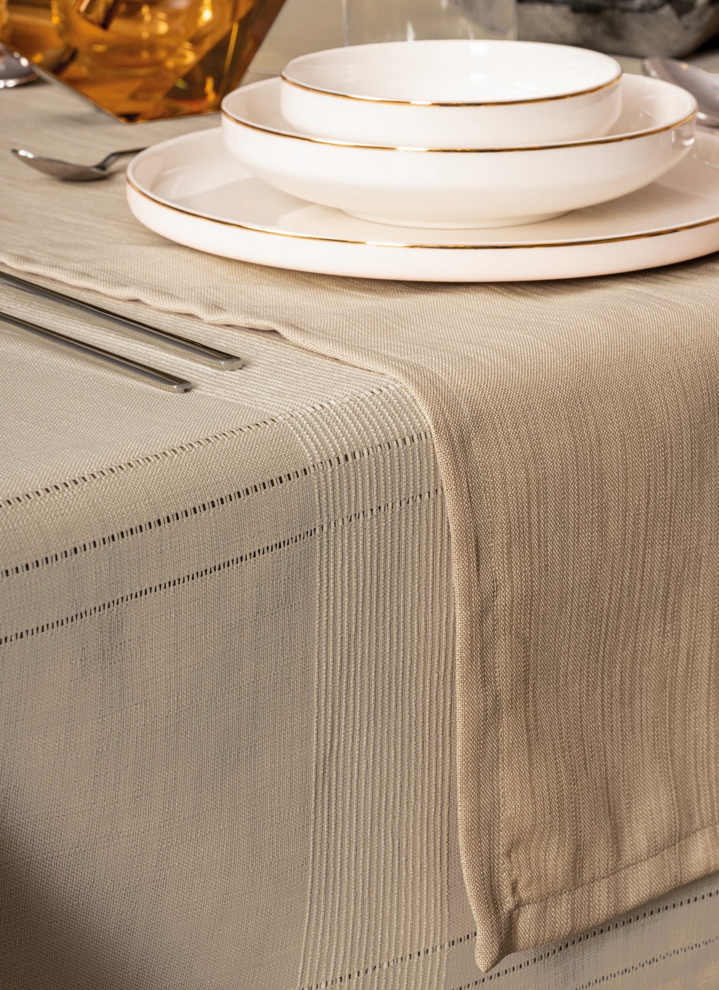 Jasmine 220 - Beige
