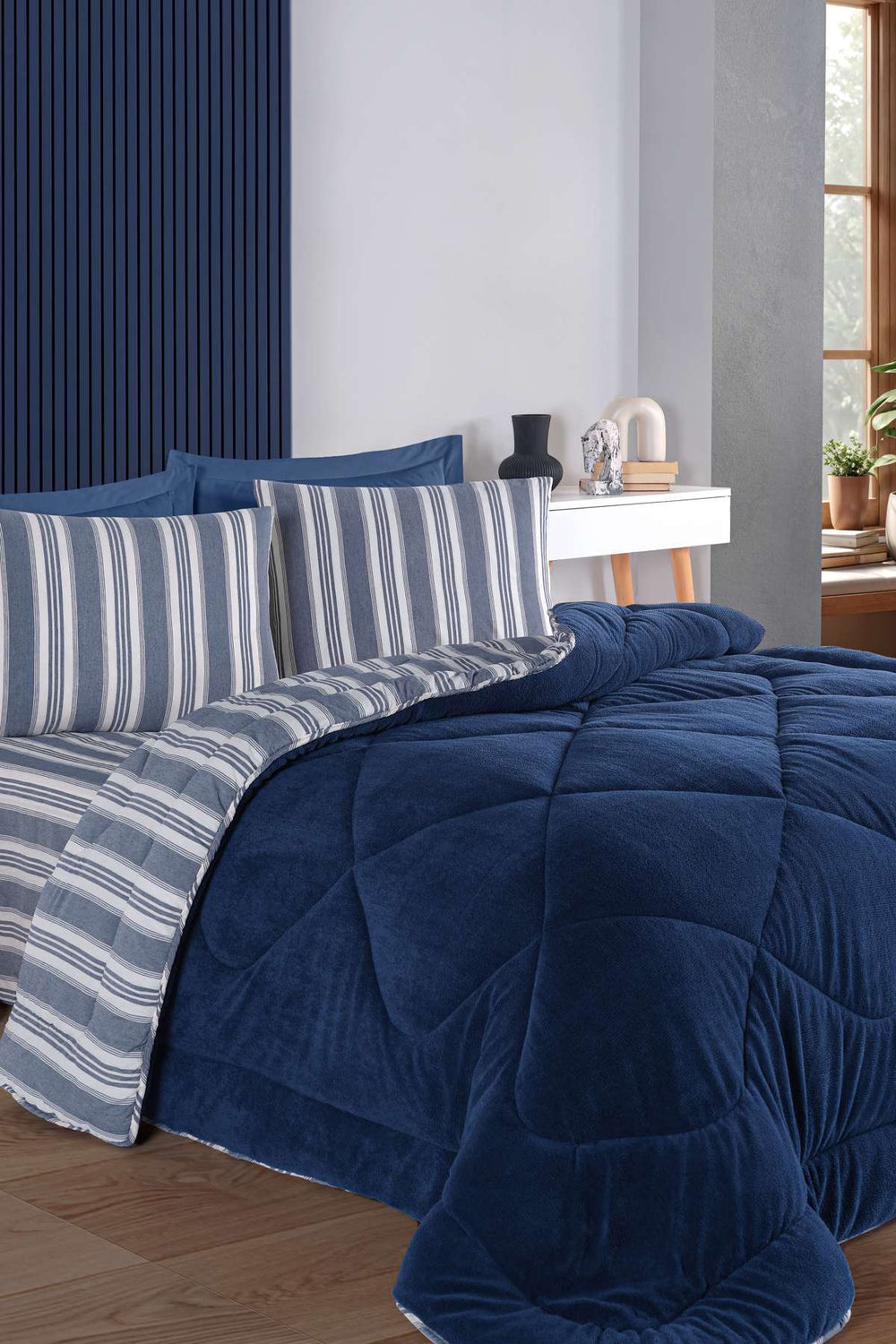 Soft Line - Navy - Navy Blue
