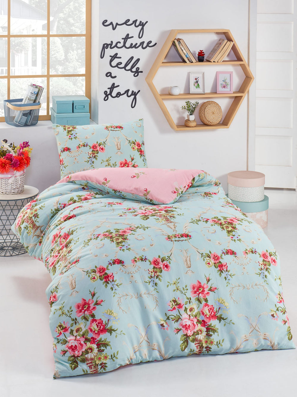 Alanur - Turquoise Pink Red Green