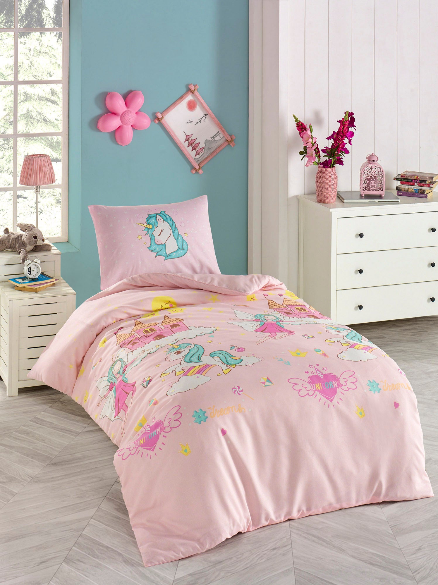 Unicorn Dreams - Pink - Pink Blue White Yellow