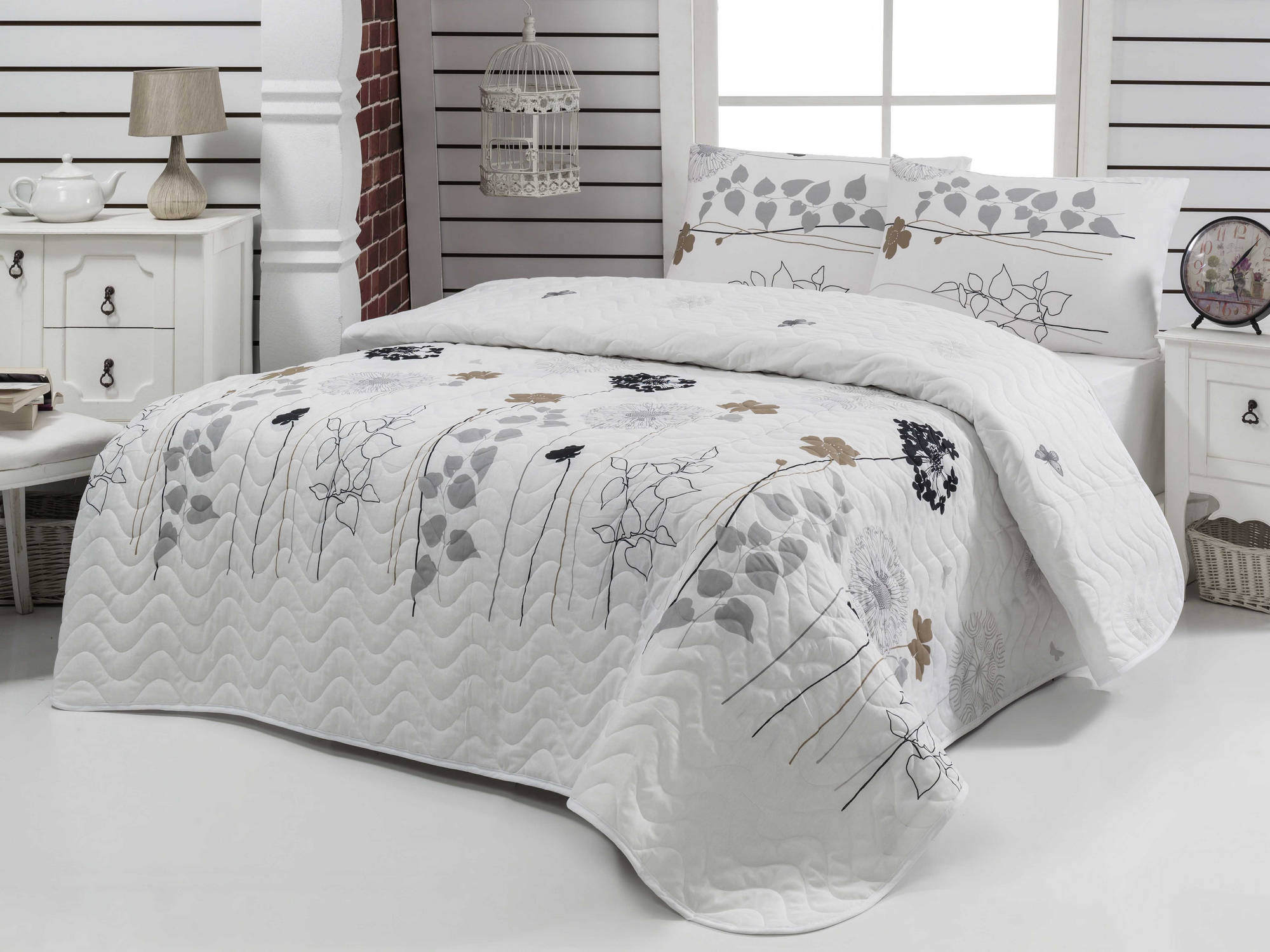 Atlantis - White - White Grey Black Brown