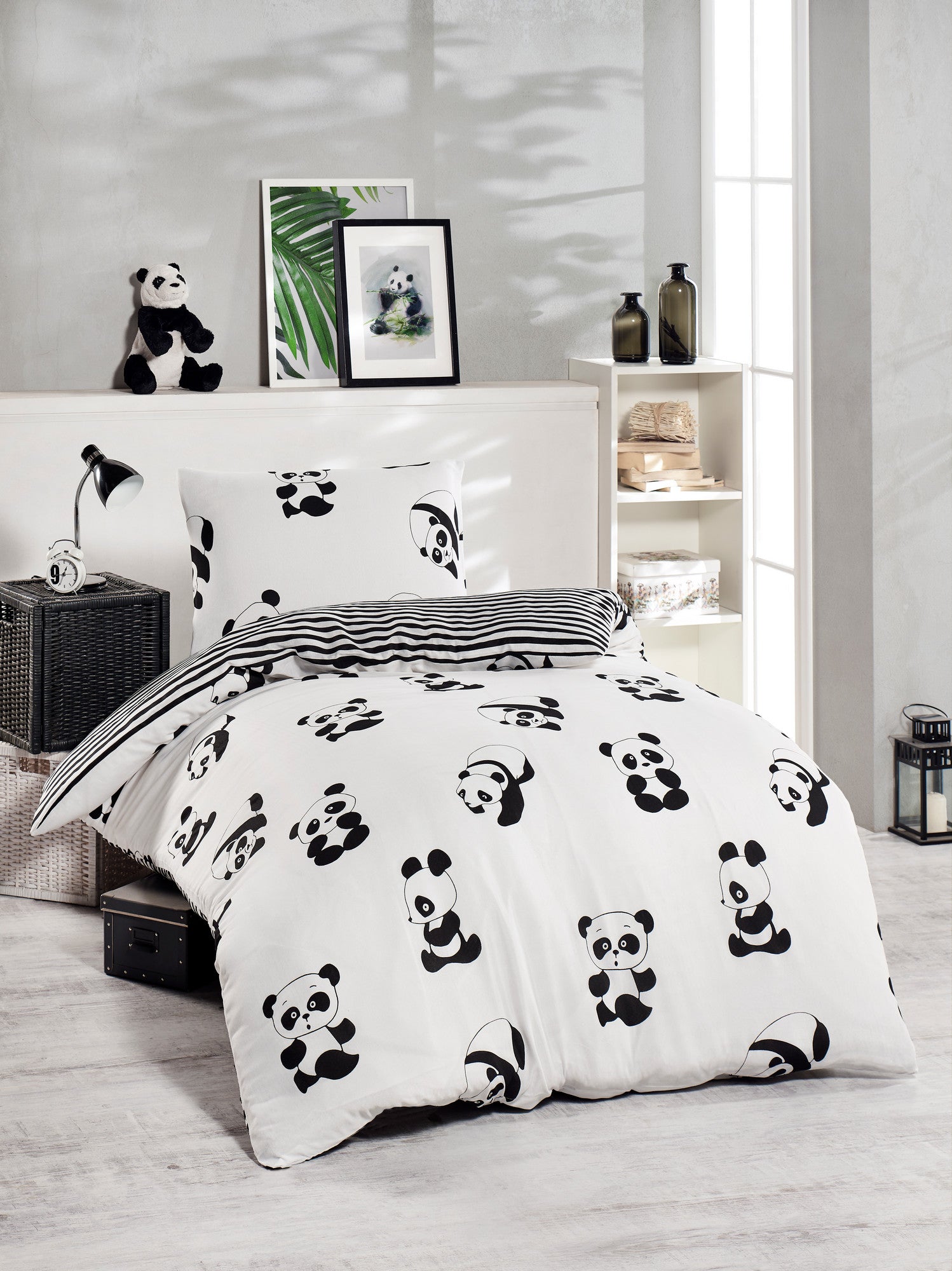 Panda - Black - Black White