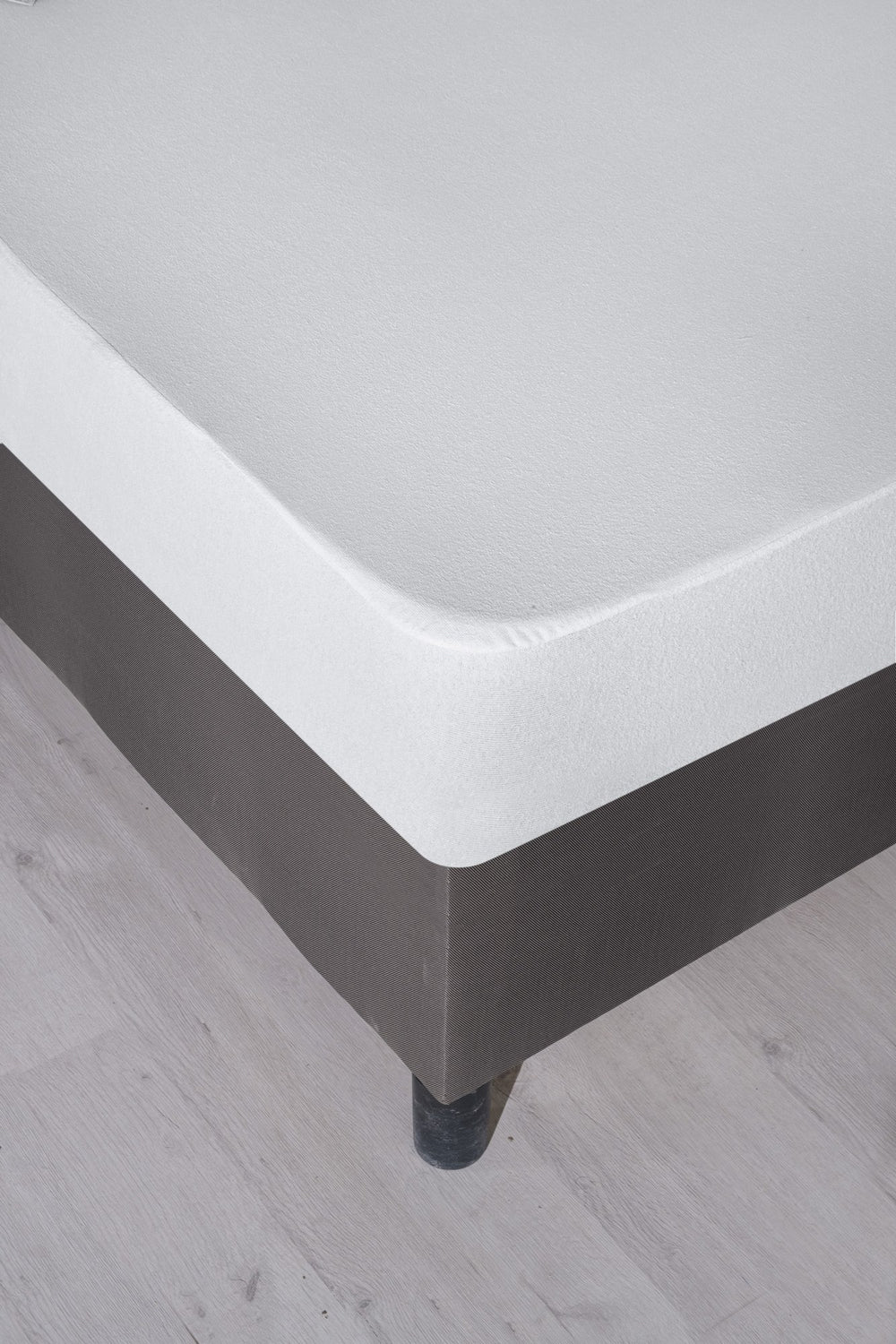 Alez Fitted (180 x 200) v2 - White